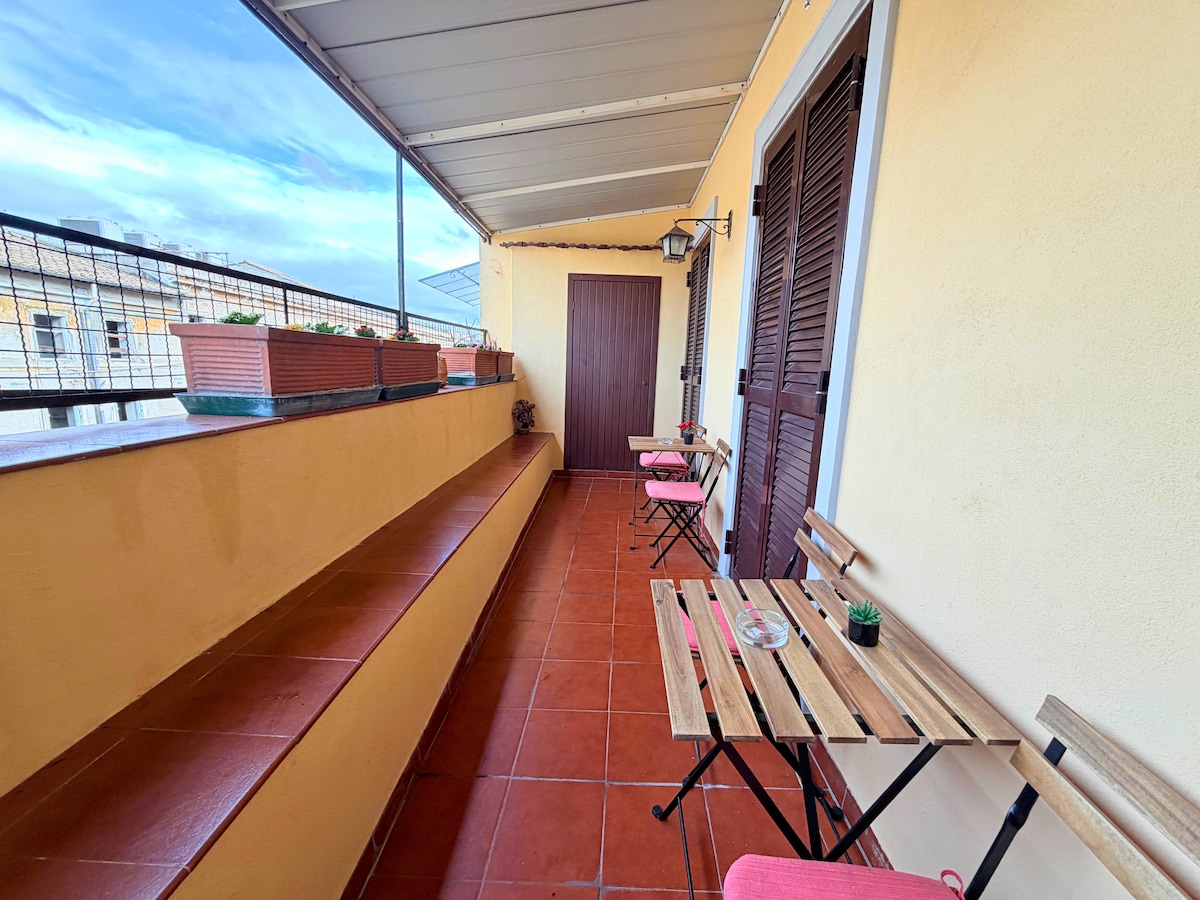 Picture of Mountain Views Penthouse - Apartment 22 - Apartments for Rent in ...