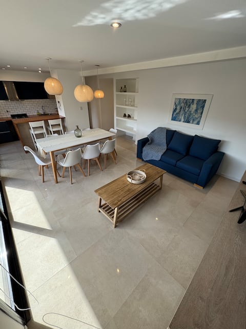 Top Airbnb: Los Guiraldes Elegance in Punta Mogotes