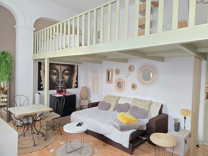 Grand Studio 2mns à Pied Mer 
Centre 10mns En Bus - Cannes