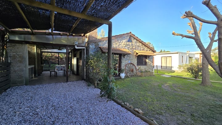 Casa Con Piscina Barbacoa, Estufa Leña Piriápolis - Uruguay