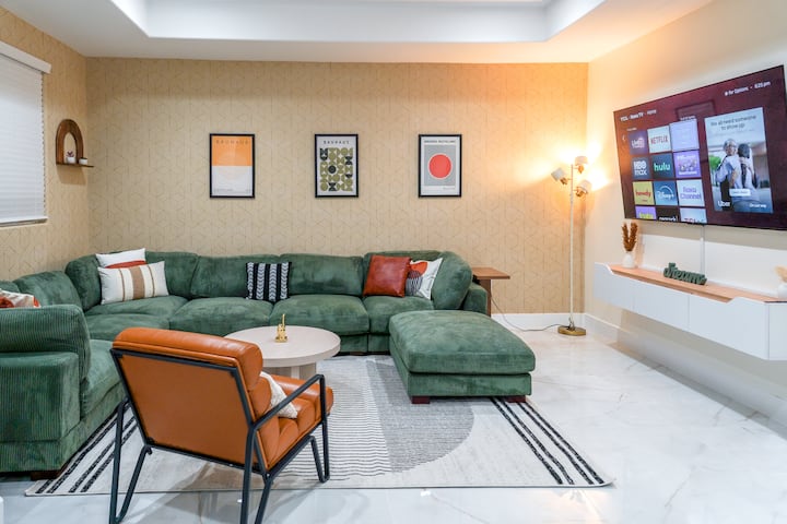 Disney Family Retreat | Game Room & Ev Charger - ハンティントン・ビーチ, CA
