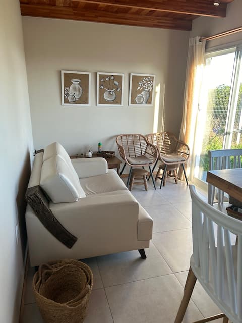 Top Airbnb: House two blocks from the beach en La Pedrera