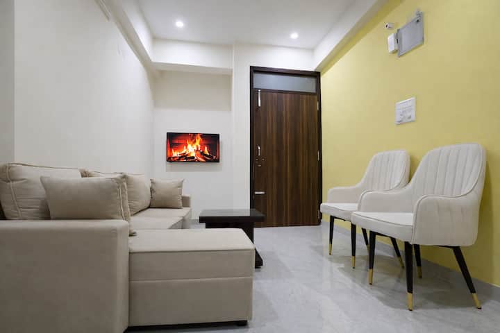 Comfort Home | Cozy 1bhk | 5 Mins From Airport - Patna