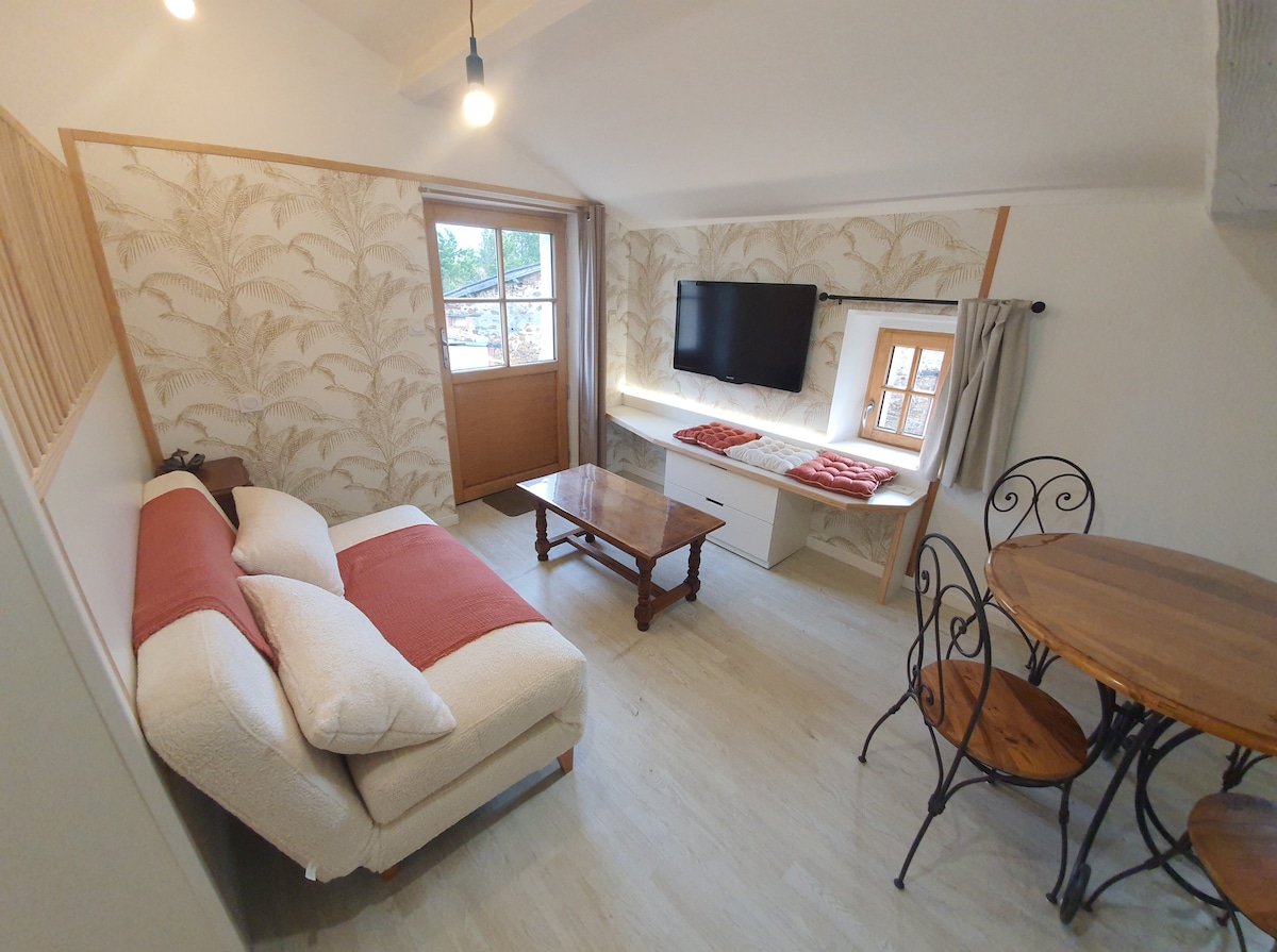 Annonce Airbnb populaire: Beautiful quiet accommodation in the countryside. à Cholet