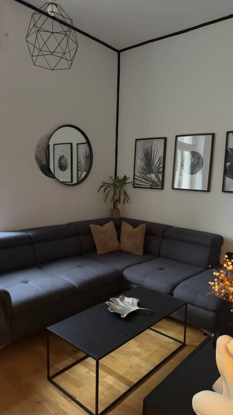 Top Airbnb: Apartment with 5 min walking distance to Messe in Bockenheim