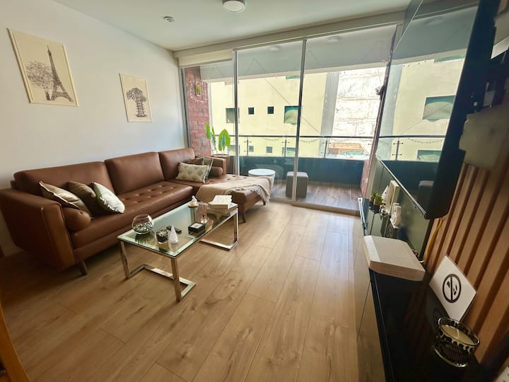 Acogedor Dpto. Miraflores 4 Dormitorios 3 Baños - Lima
