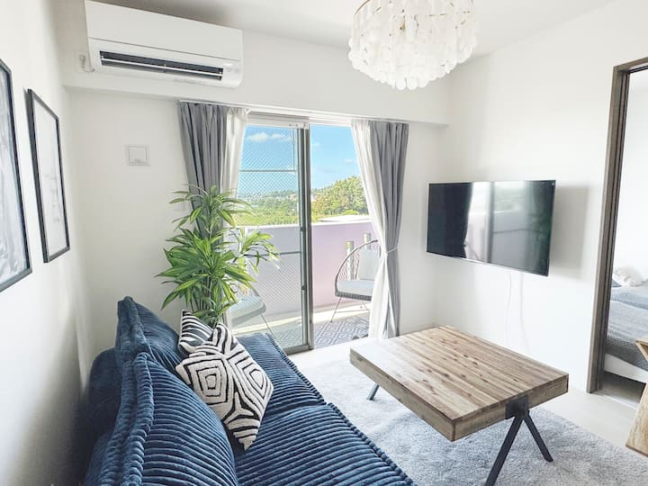 Designer Stay In うるまⅪ３階フロア全室(4)オシャレ民泊/最大６名/グループ歓迎 - Okinawa