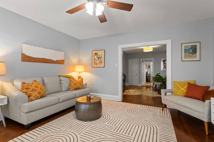 Ბინაში შესვლის ნახვა