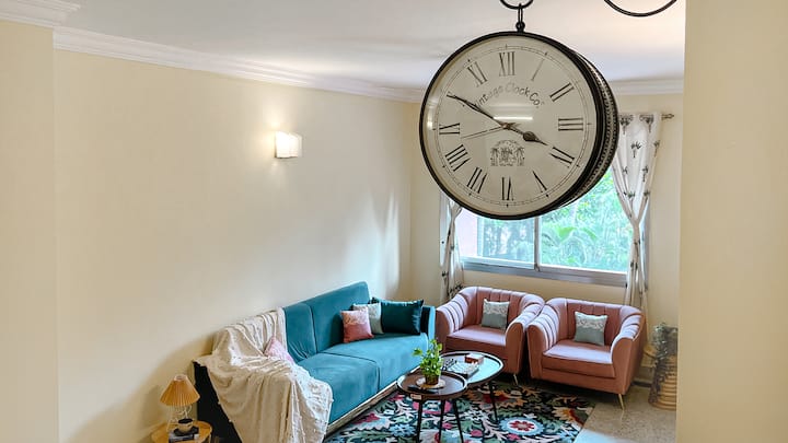 Stylish 2bhk In Diamond District Central Bangalore - Bangalore
