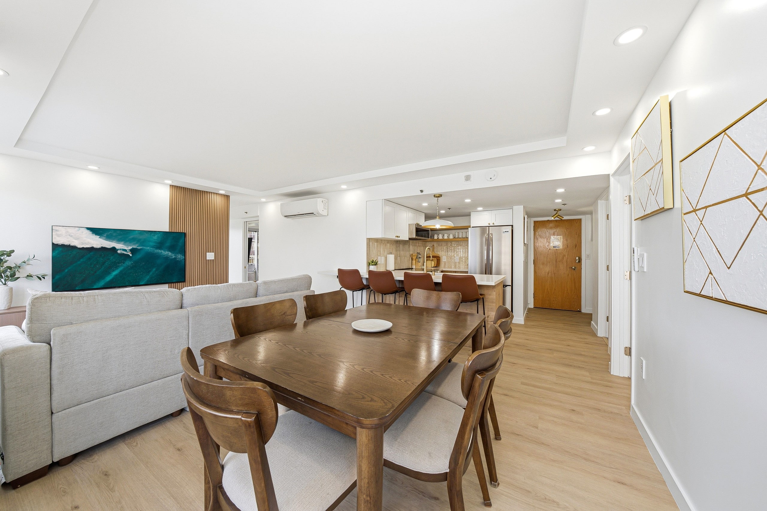 The Island Getaway: Free Parking, AC, 3Bd, 2 Bath - Image 19