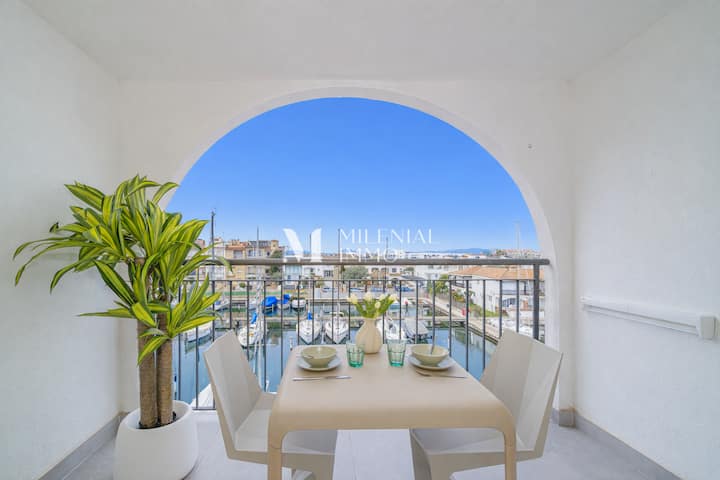 Milenial Immo | Luxury Seafront Canal Views - Empuriabrava
