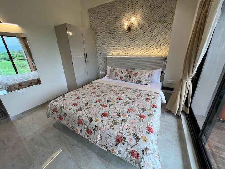 غرفة النوم 2