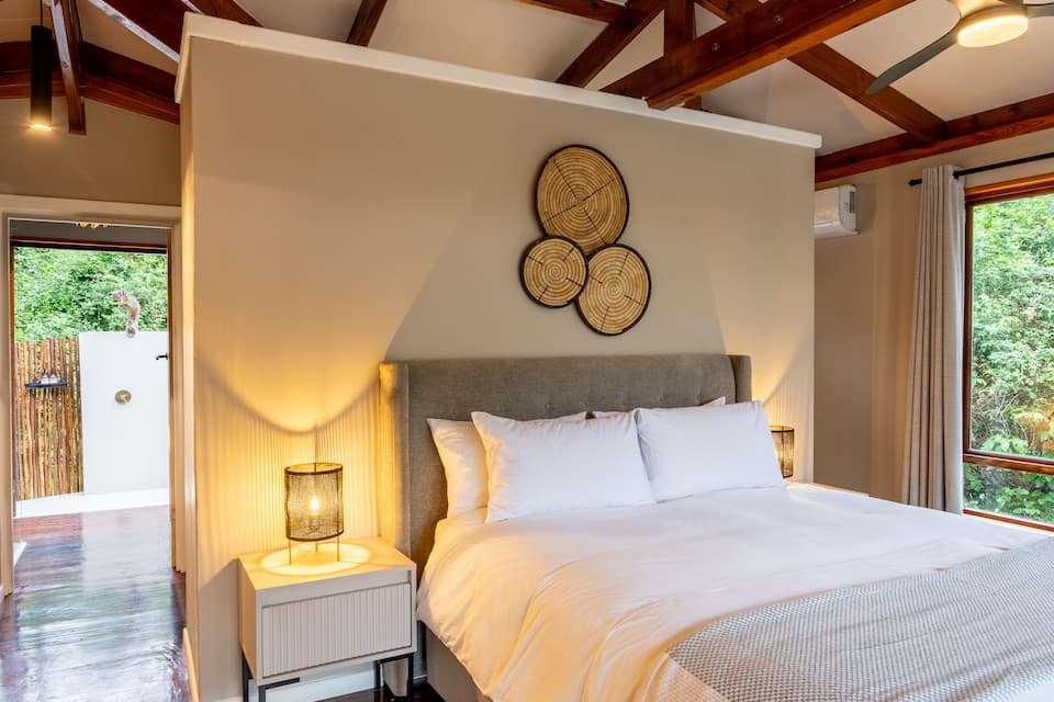 The Cabin in Kuleni Game Reserve, Hluhluwe, KwaZulu-Natal, South Africa, photo 6 of 10