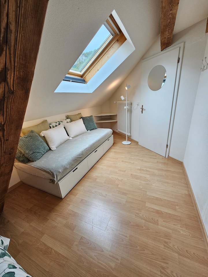 Premium Loft Apartment - Zentral & Historisch - Meiringen