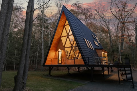 Modern A frame deep in the woods of Catskills
