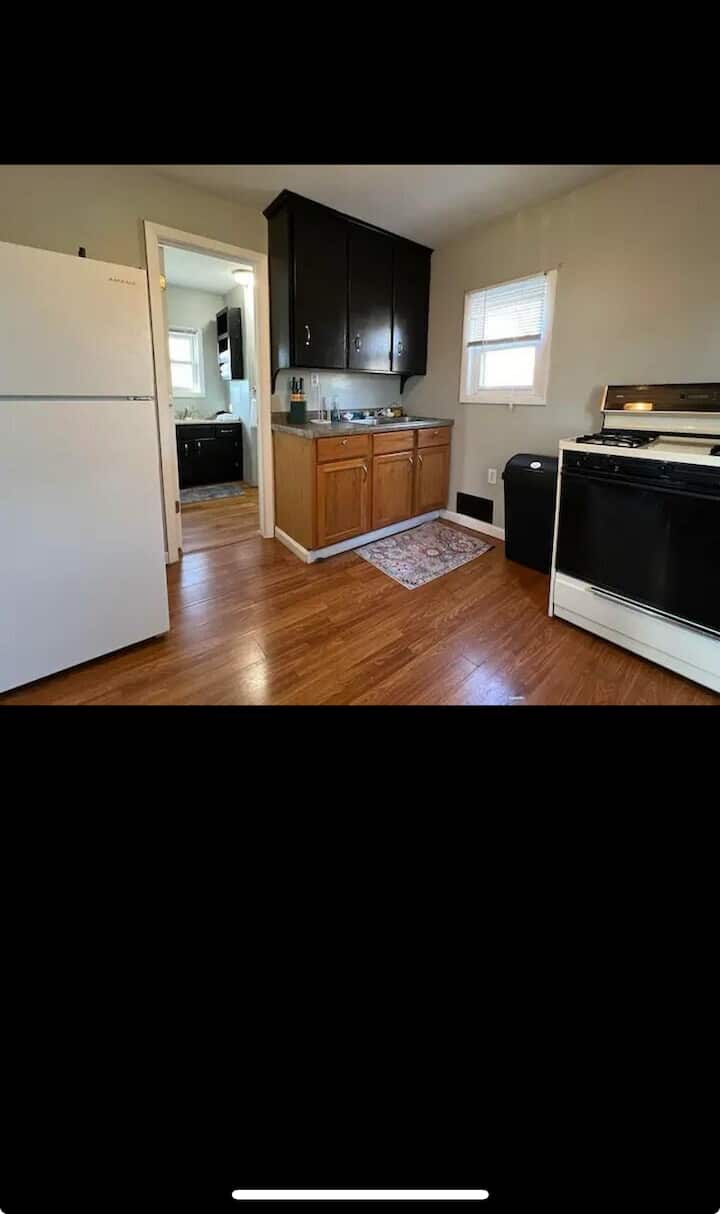 Studio Apartment - Grand Rapids, MI