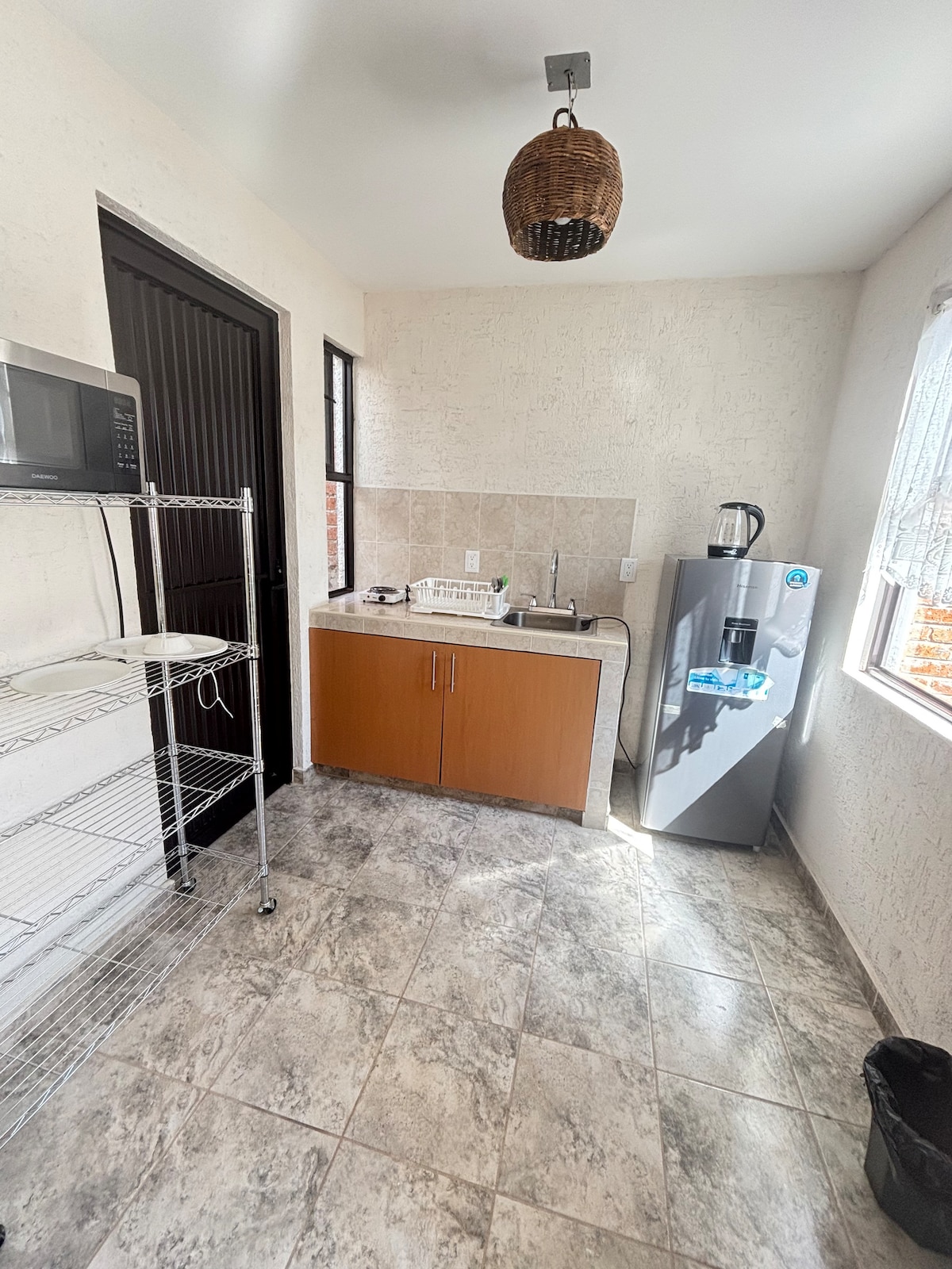 Mini Villa to the South, Charming Cabin - Airbnb