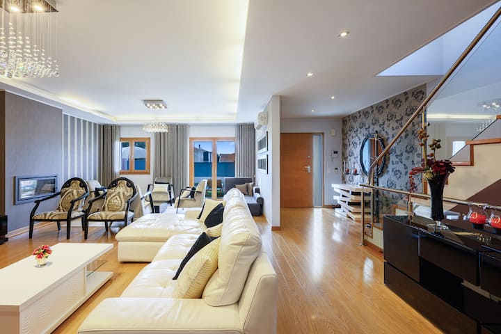 Elyra Cascais · Luxury Retreat · Spa, Cinema & Gym - Cascais