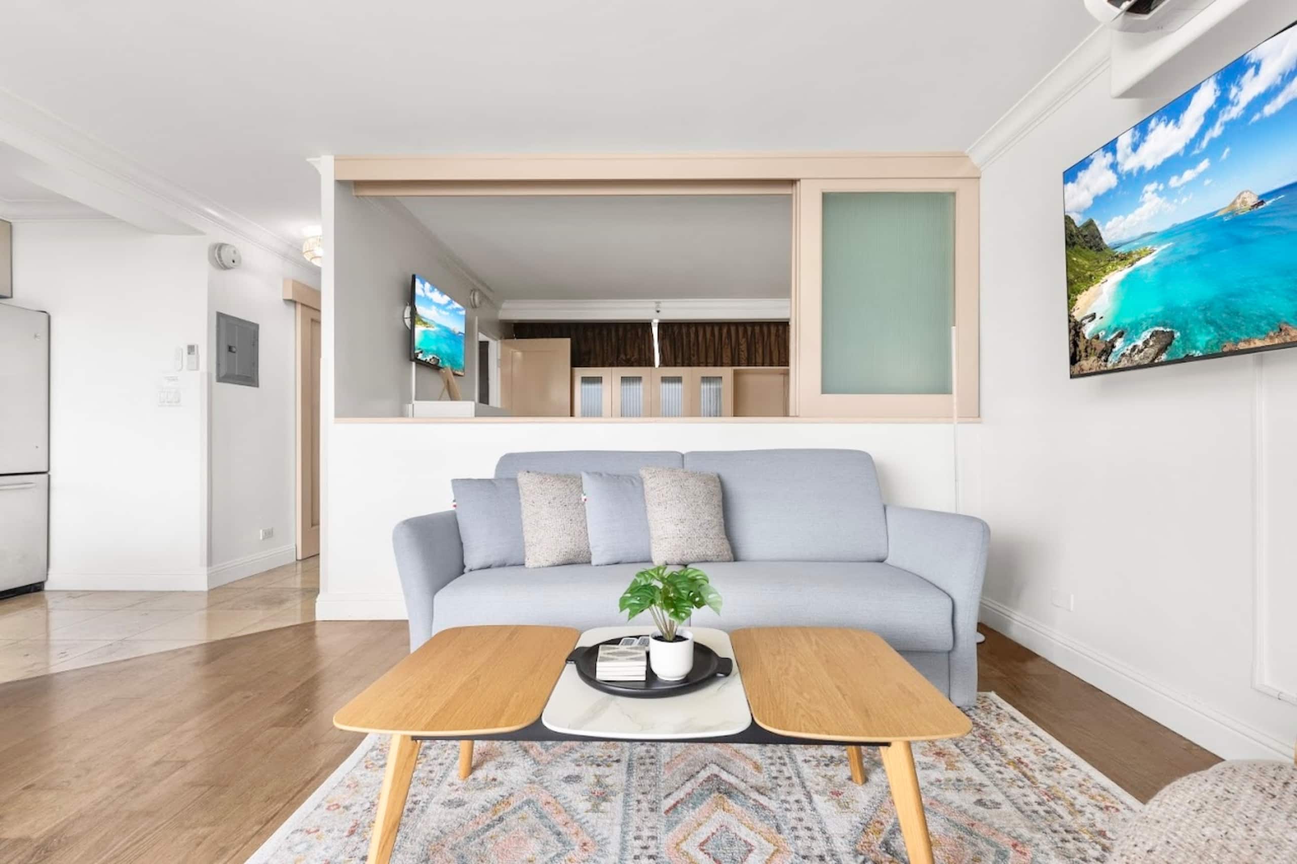 Cozy & Beautiful 1-BR on Beachwalk-Waikiki Beach~ - Image 8