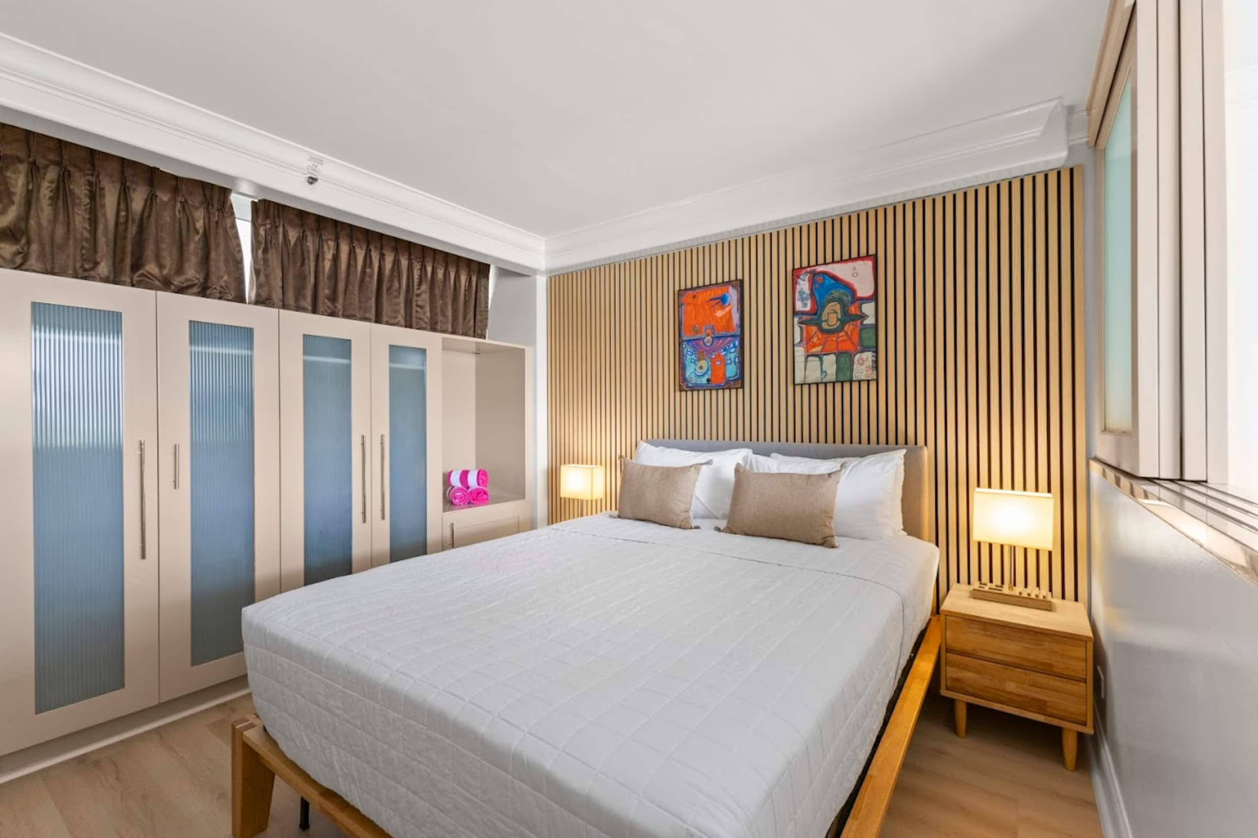 Cozy & Beautiful 1-BR on Beachwalk-Waikiki Beach~ - Image 24
