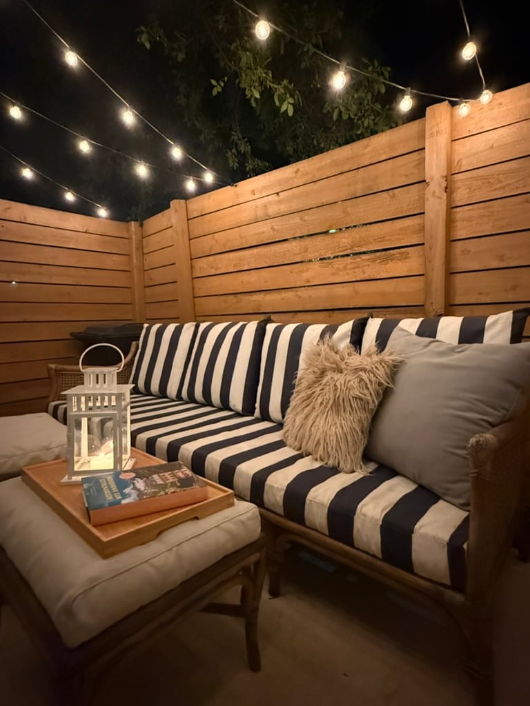 2 bedroom condo in South Austin with free parking.
