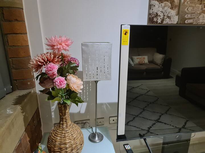Winter Stays, Pool, Wi-fi, Parking, 3double Beds - Thornbury - Bradford