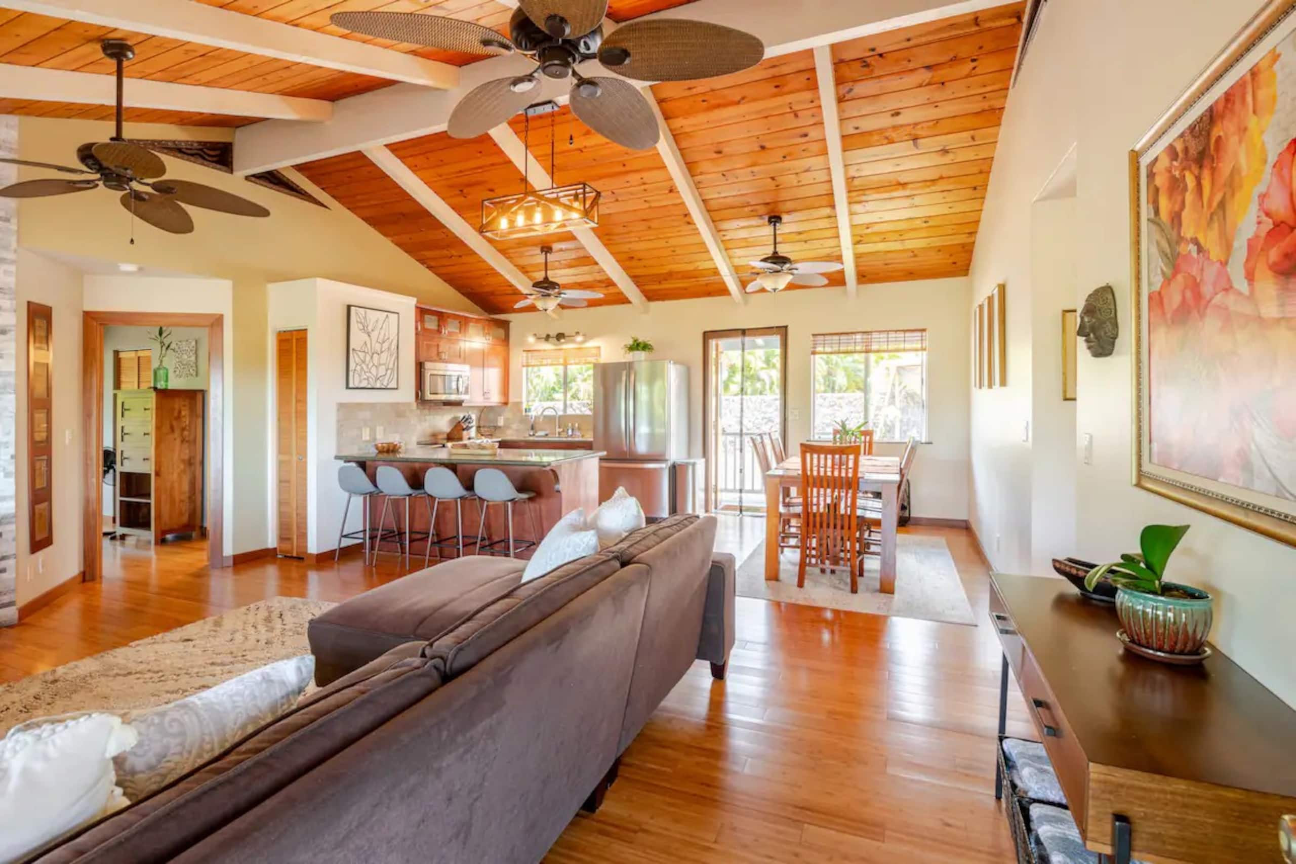 Home in Kailua-Kona · ★4.94 · 3 bedrooms · 3 beds · 2 baths - Image 5