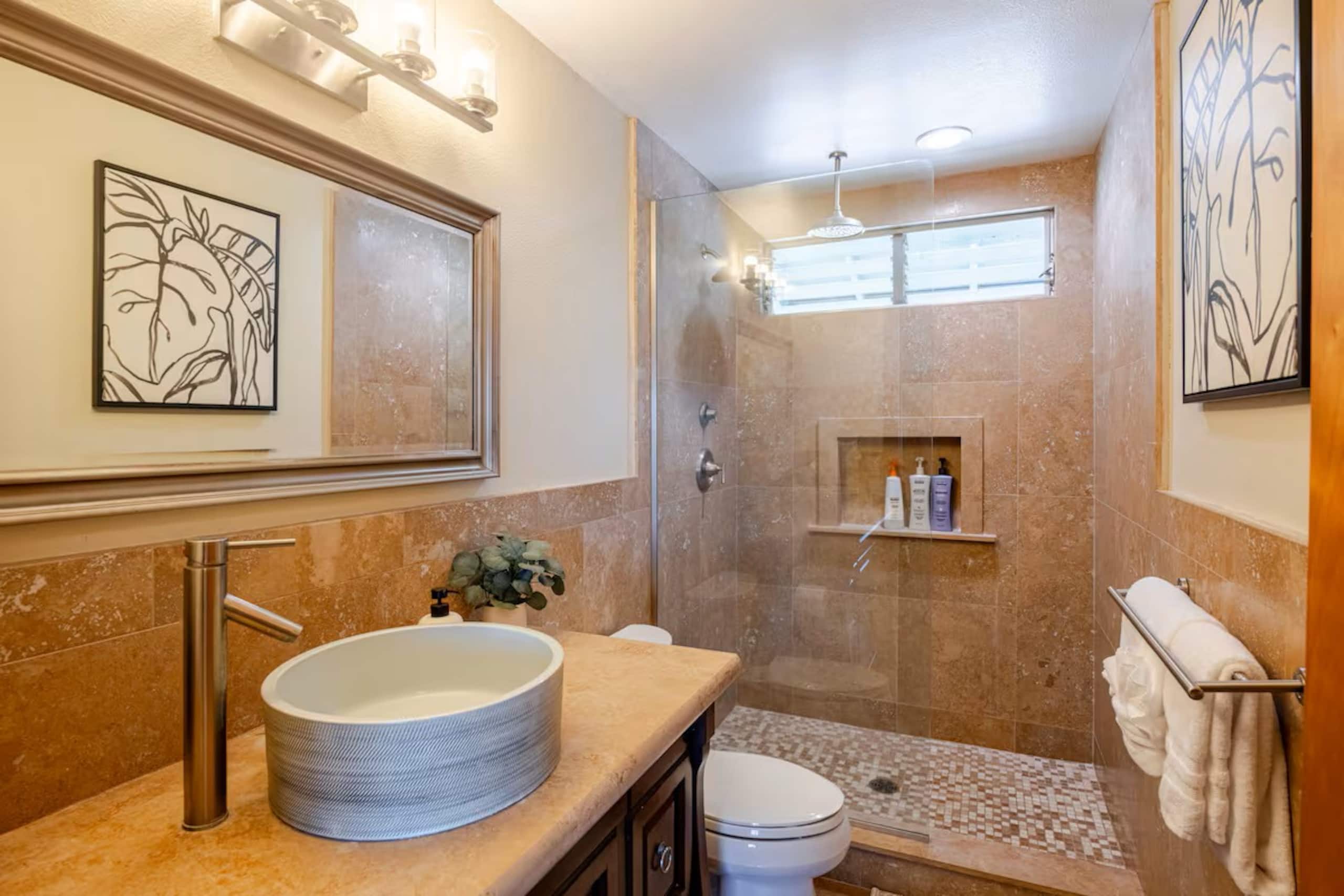 Home in Kailua-Kona · ★4.94 · 3 bedrooms · 3 beds · 2 baths - Image 23