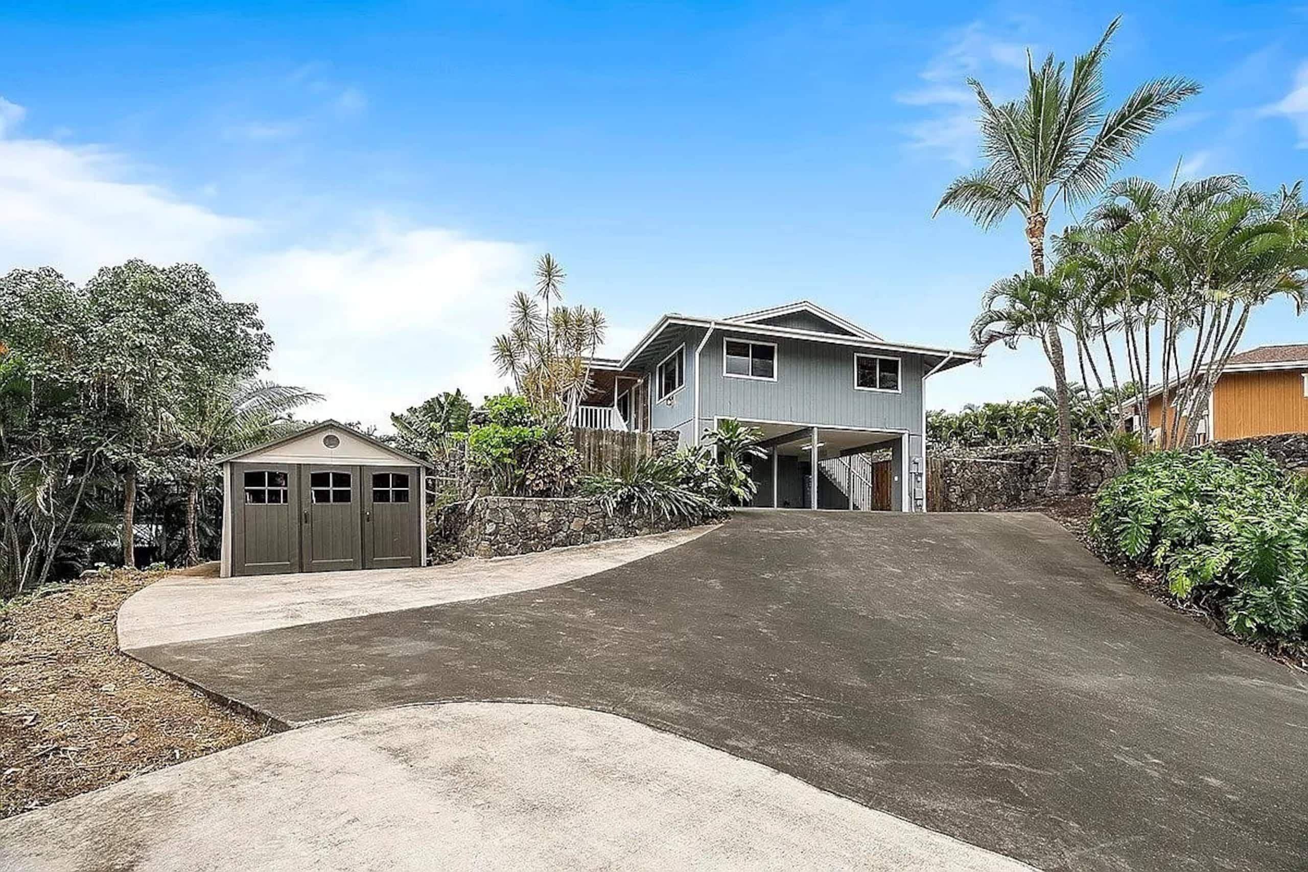 Home in Kailua-Kona · ★4.94 · 3 bedrooms · 3 beds · 2 baths - Image 37