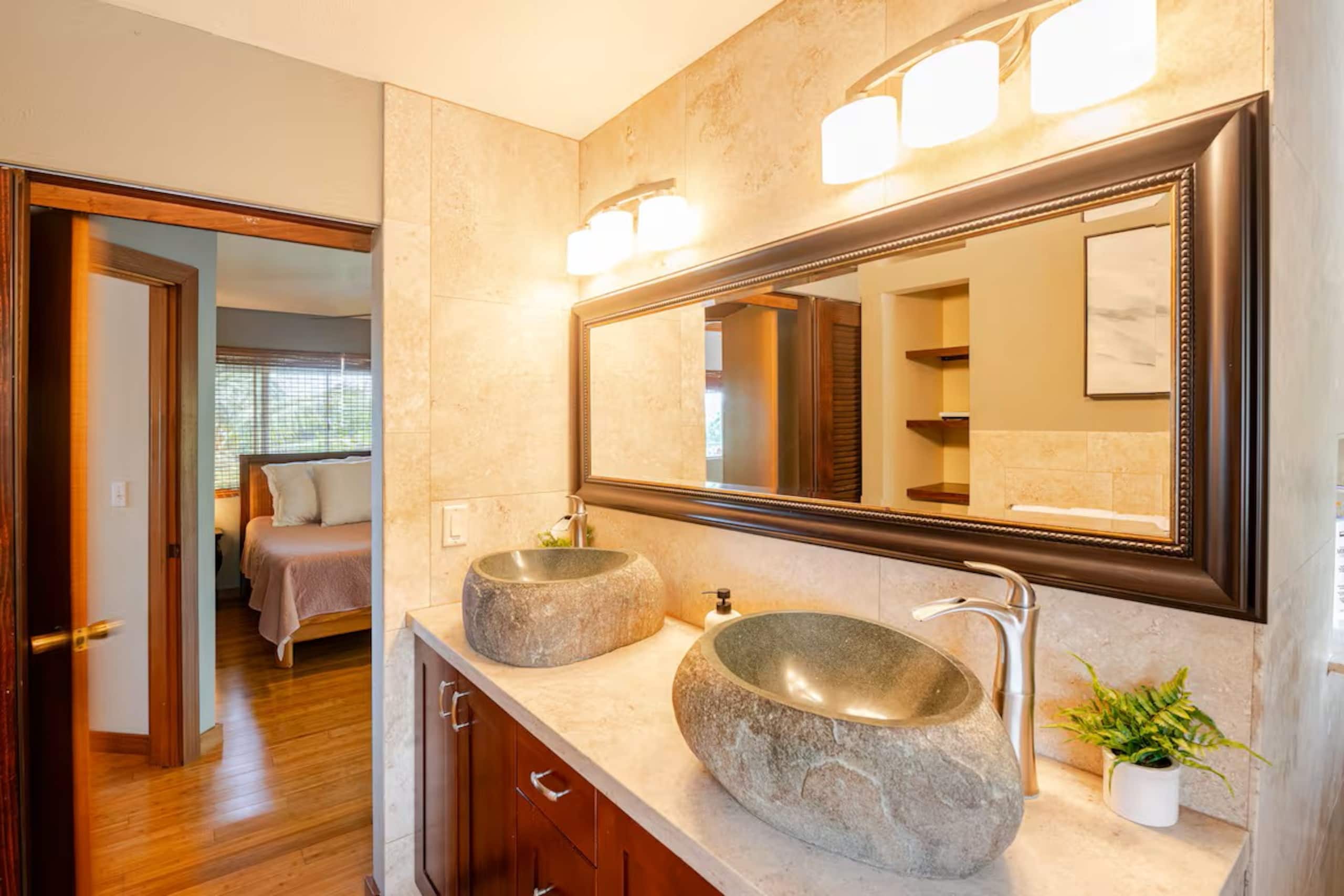 Home in Kailua-Kona · ★4.94 · 3 bedrooms · 3 beds · 2 baths - Image 39