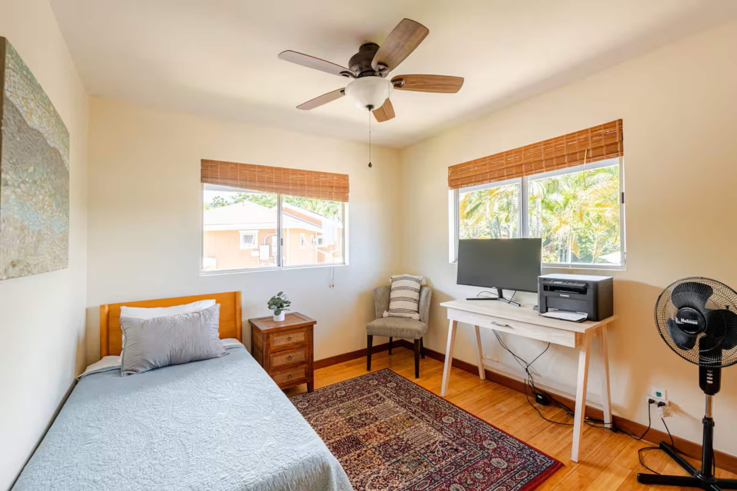 Home in Kailua-Kona · ★4.94 · 3 bedrooms · 3 beds · 2 baths - Image 19