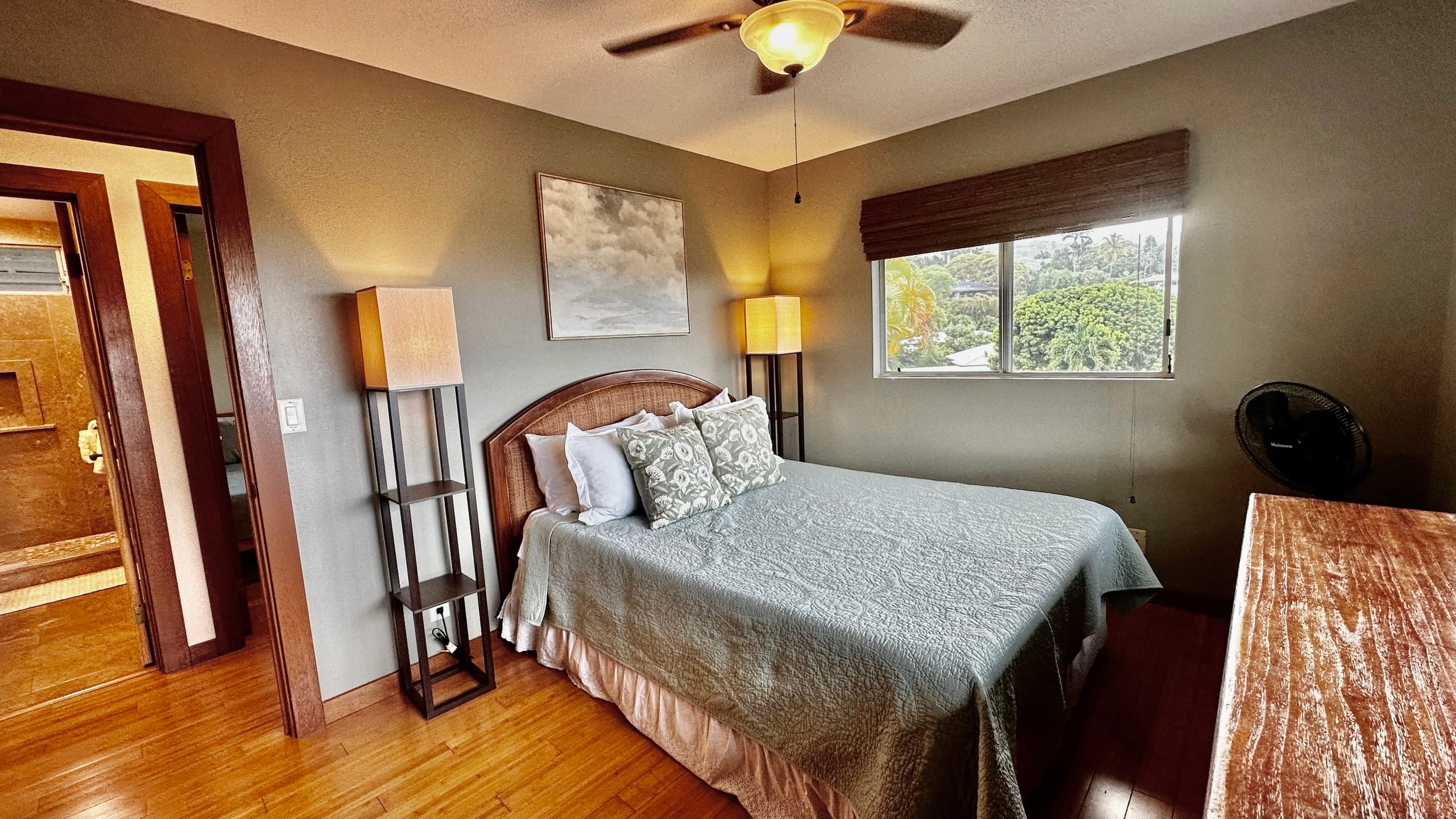 Home in Kailua-Kona · ★4.94 · 3 bedrooms · 3 beds · 2 baths - Image 17
