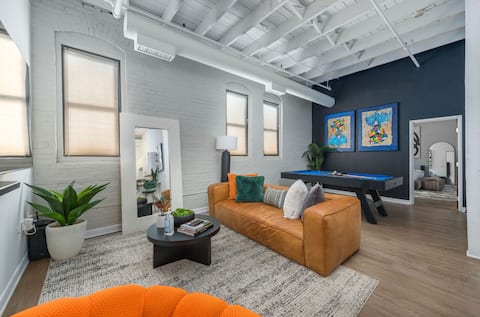 Top performing Airbnb: “The Cozy” Cave in Cleveland