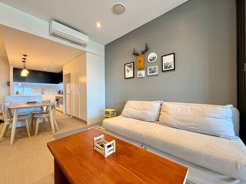 Resort-Style Stay in Wentworth Point | 2BR