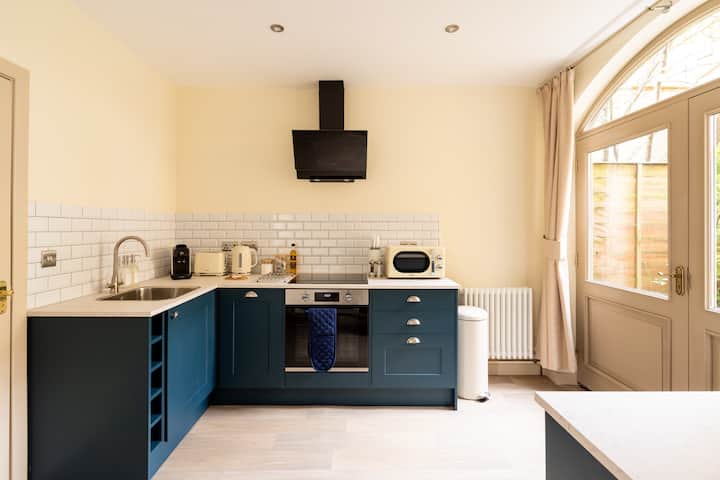 4 Delabere House - Luxury Holiday Apartment - モートン＝イン＝マーシュ