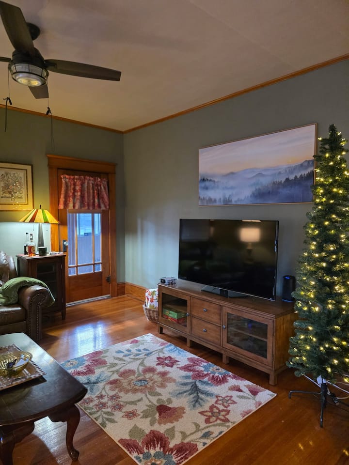 Short Walking Distance To Hunter Mtn And Town! - Phoenicia, NY