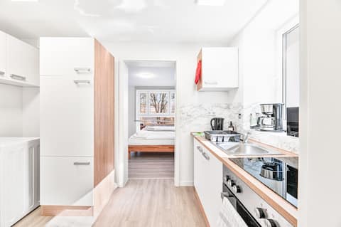 3 bedrooms | smart TV | parking | kitchen | washm