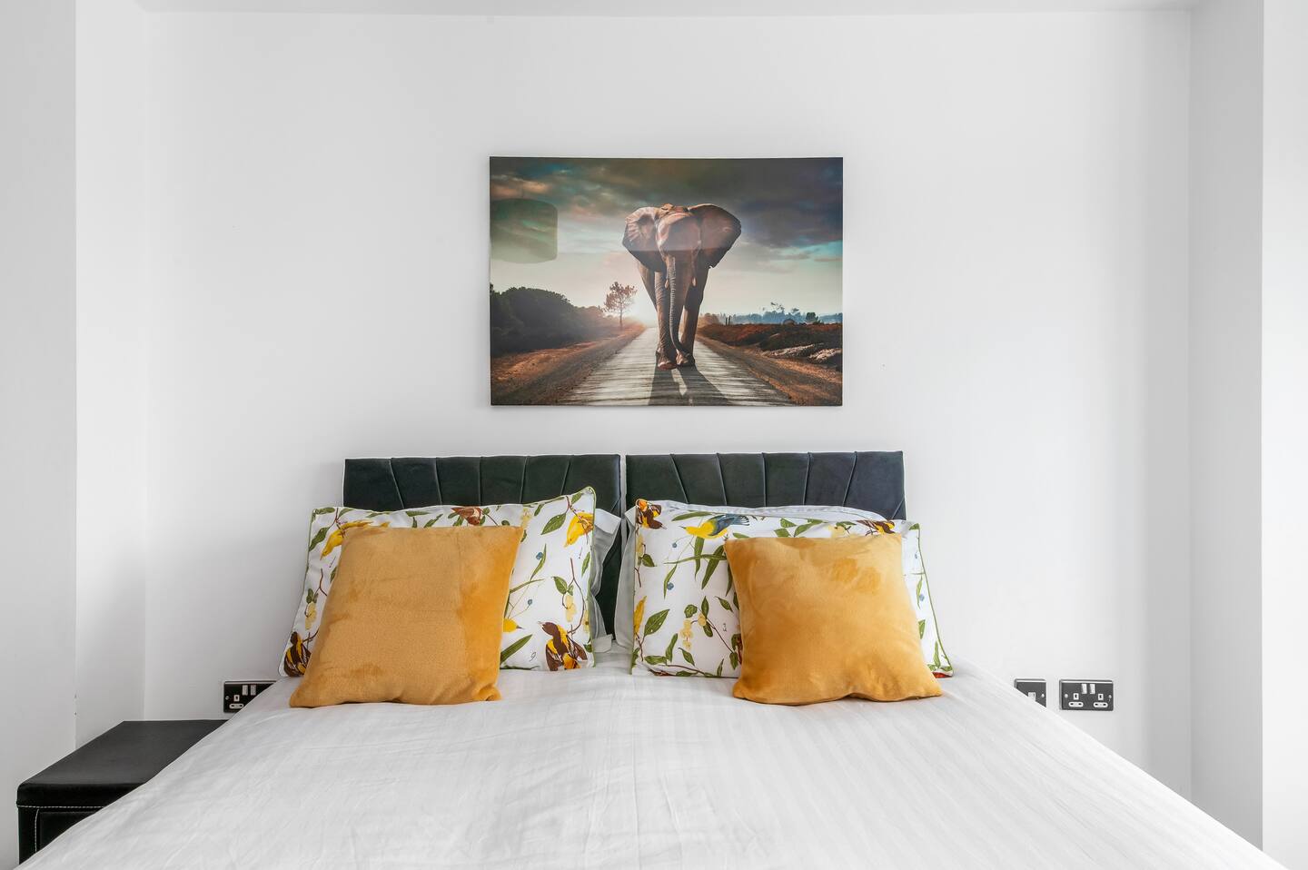 Leeds City Centre Flat — Long Stays & Contractors - Sleeps 4 — photo 7