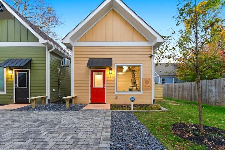 Private Atlanta Cottage | King Bed | Near Downtown - Atlanta, GA