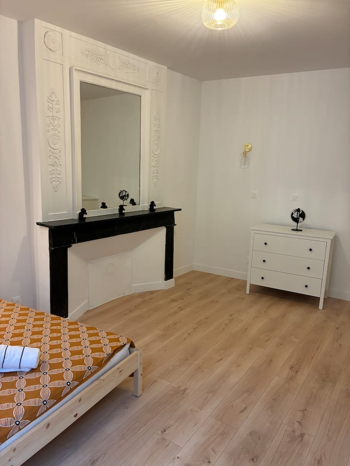 غرفة النوم 1