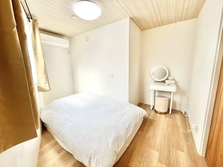 غرفة النوم 2