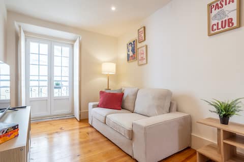 Airbnb em destaque: Arch Apartments 1 – Downtown Lisbon | AC & WiFi em Santa Maria Maior