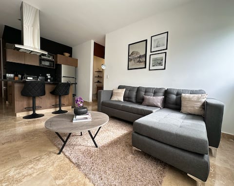 Top performing Airbnb: Mulix Apartment with Elevator | North of Mérida in Fraccionamiento San Ramón