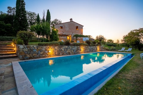 Casale Rosita – Modern design W/Private Pool & Gym