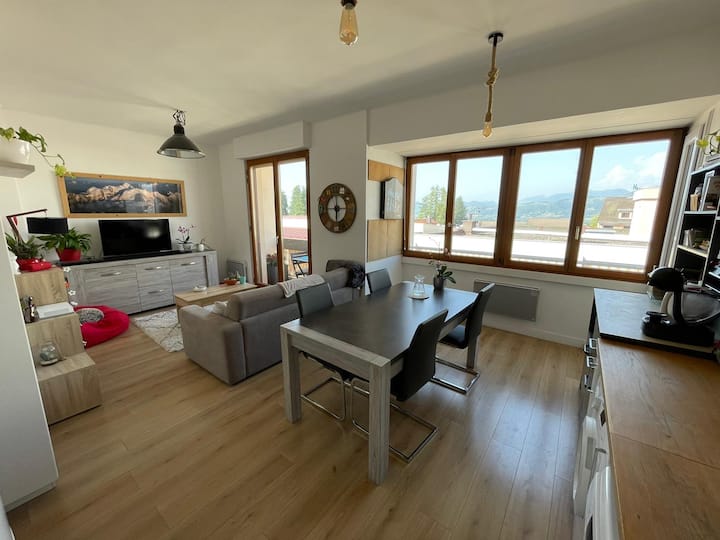 Chambre Privée | Le Balcon Secret, Genève & Annecy - Bonneville