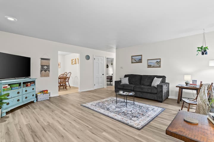 Oak Tree Haven - Springfield, IL