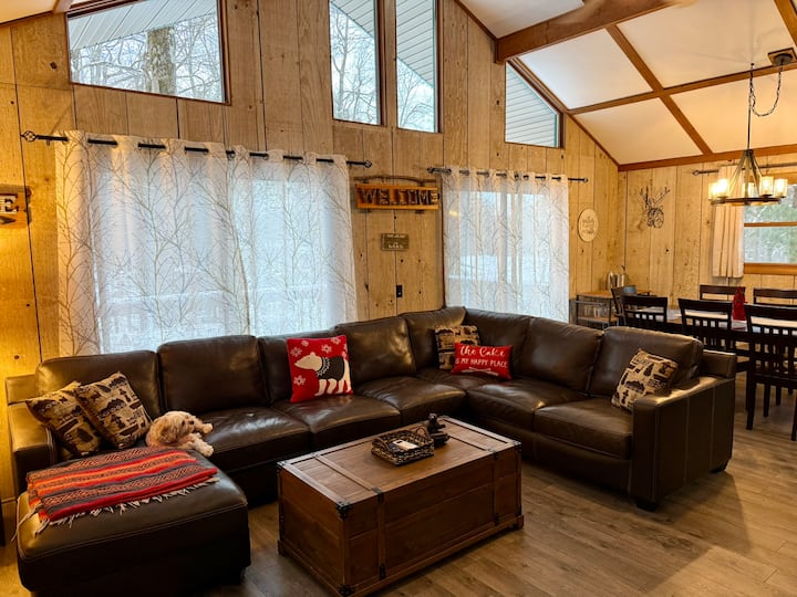 A Stone's Throw-game Rm, Fire Pit, Pet Friendly - Lake Harmony, PA