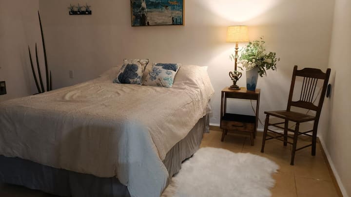 საძინებელი 1