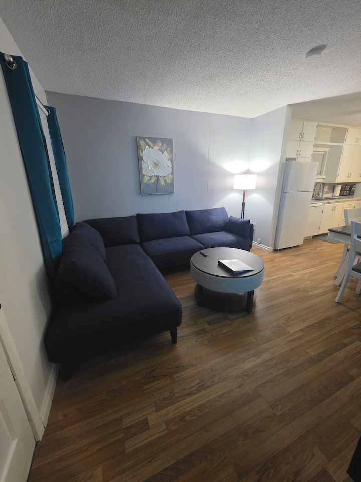 Play & Stay Getaway - Moose Jaw