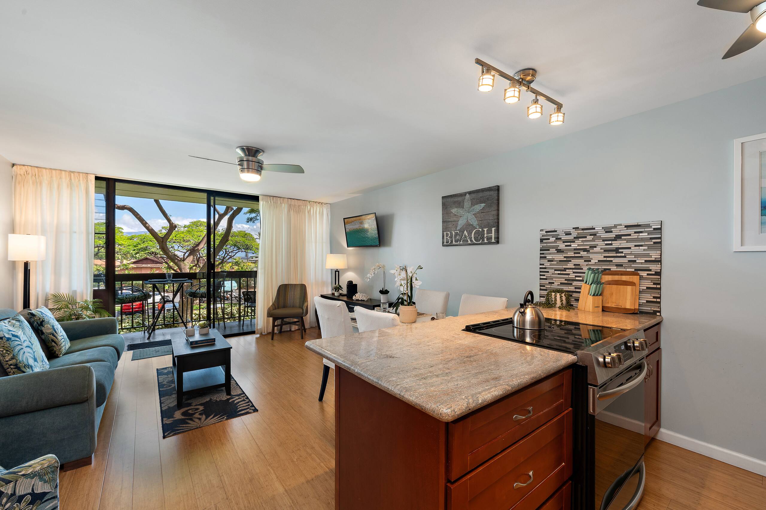 Condo in Kihei · ★5.0 · 1 bedroom · 2 beds · 1 bath - Image 19
